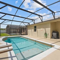 4 Bed Close to Disney Private Pool!
